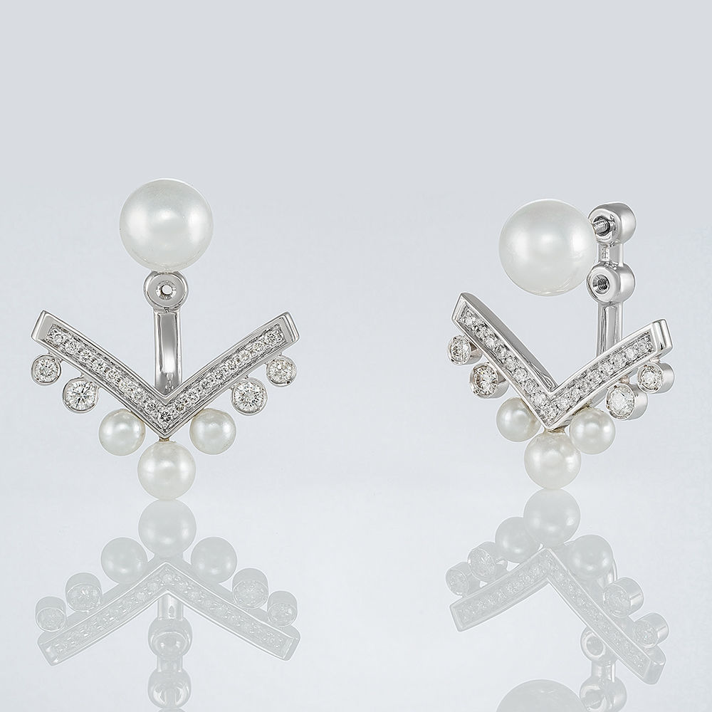https://www.goldiam.easystockhosting.com/en/sites/default/files/fashion-earrings-with-pearls-3d-model-3dm%20%287%29.jpg
